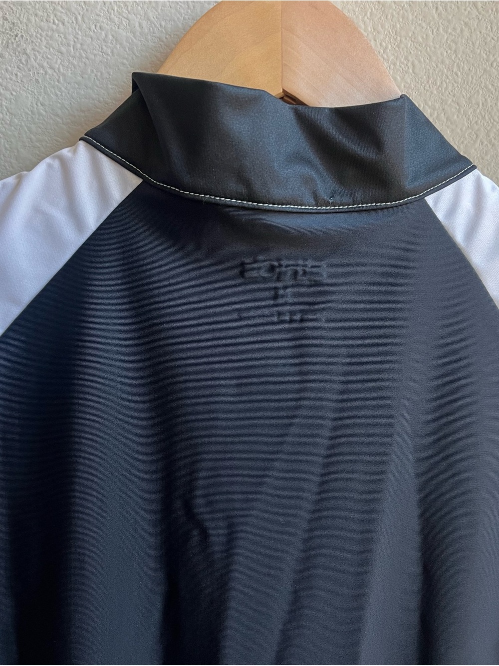 ATHLOS CYCLING BREAKAWAY WIND VEST • KOM• Size Medium • NWT - Picture 6 of 6